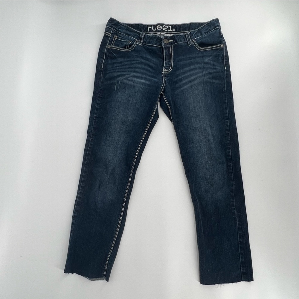 rue 21 Low Rise Skinny Distressed Rough Hem Jeans Size 32 Women’s